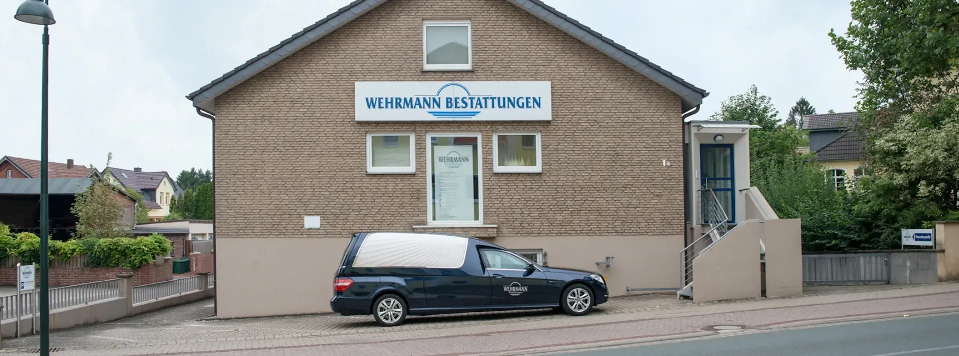 Wehrmann Bestattungen Aussenansicht Bückeburg